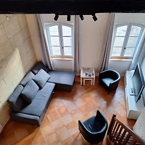 La Garriguette Centre Historique Calme Climatise 6 A 8 Couchages Arles